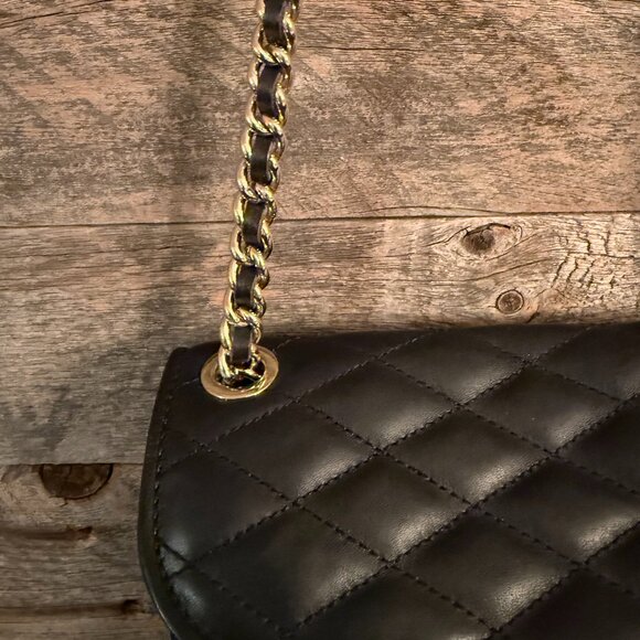 Rebecca Minkoff Black Quilted Leather Adjustable Chain Strap Crossbody bag. - Picture 9 of 10